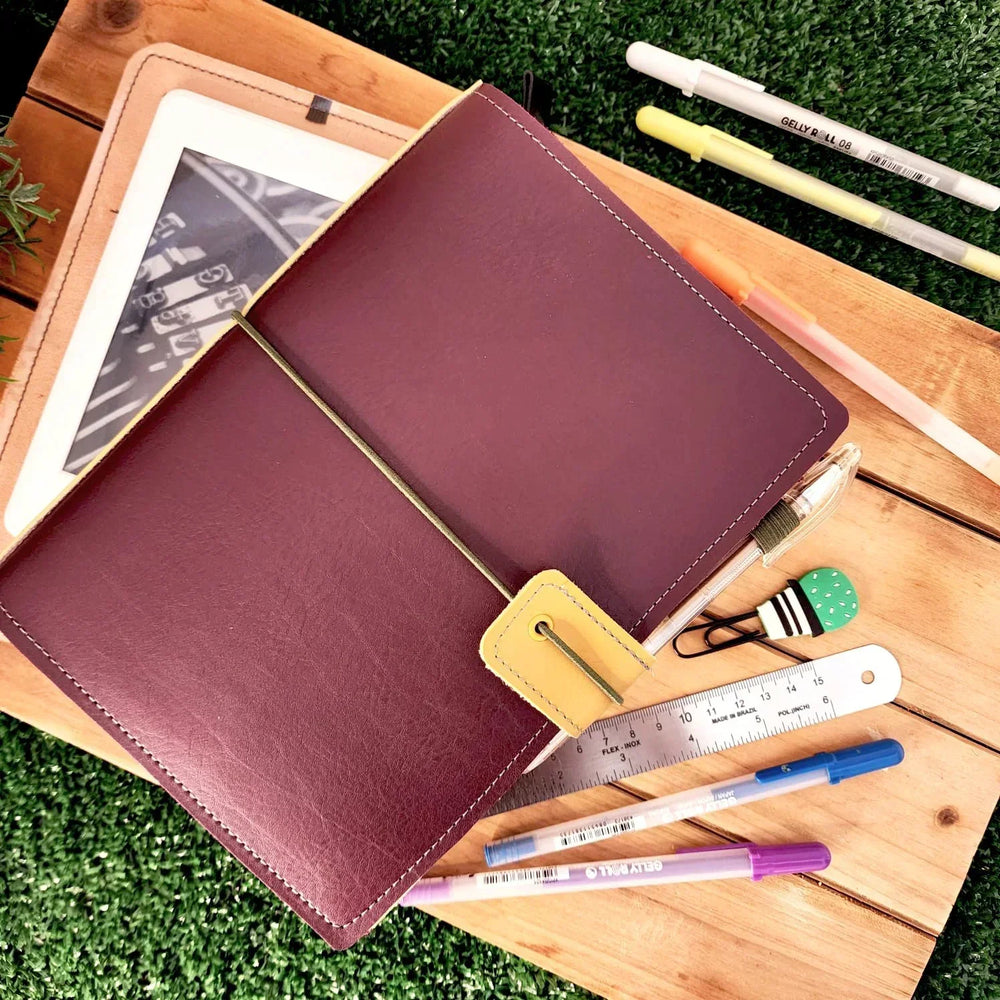 Capa com Elásticos . Alecrim - Sônia Rondon