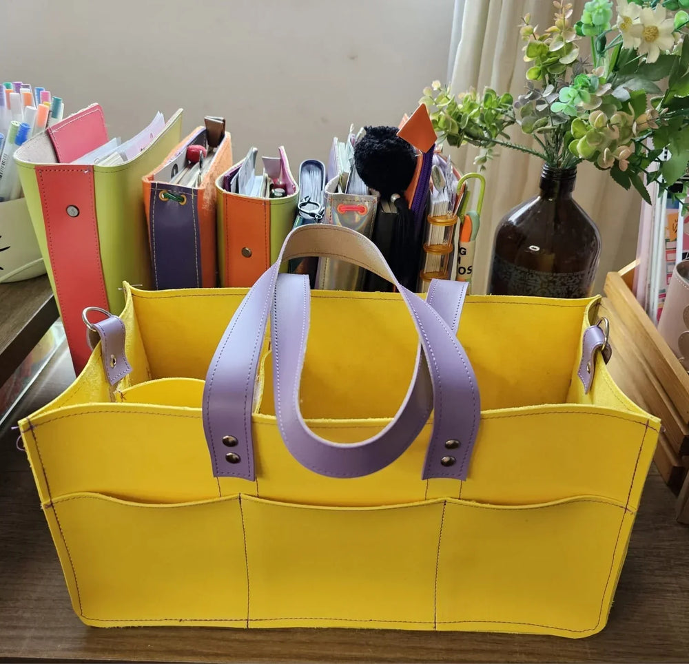 Bolsa Organizadora . Flor-de-Lis - Sônia Rondon