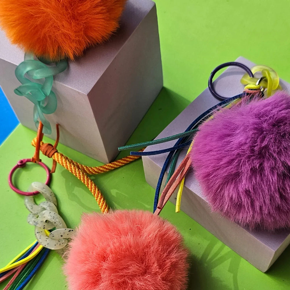 Chaveiro PomPom Colorido - Sônia Rondon