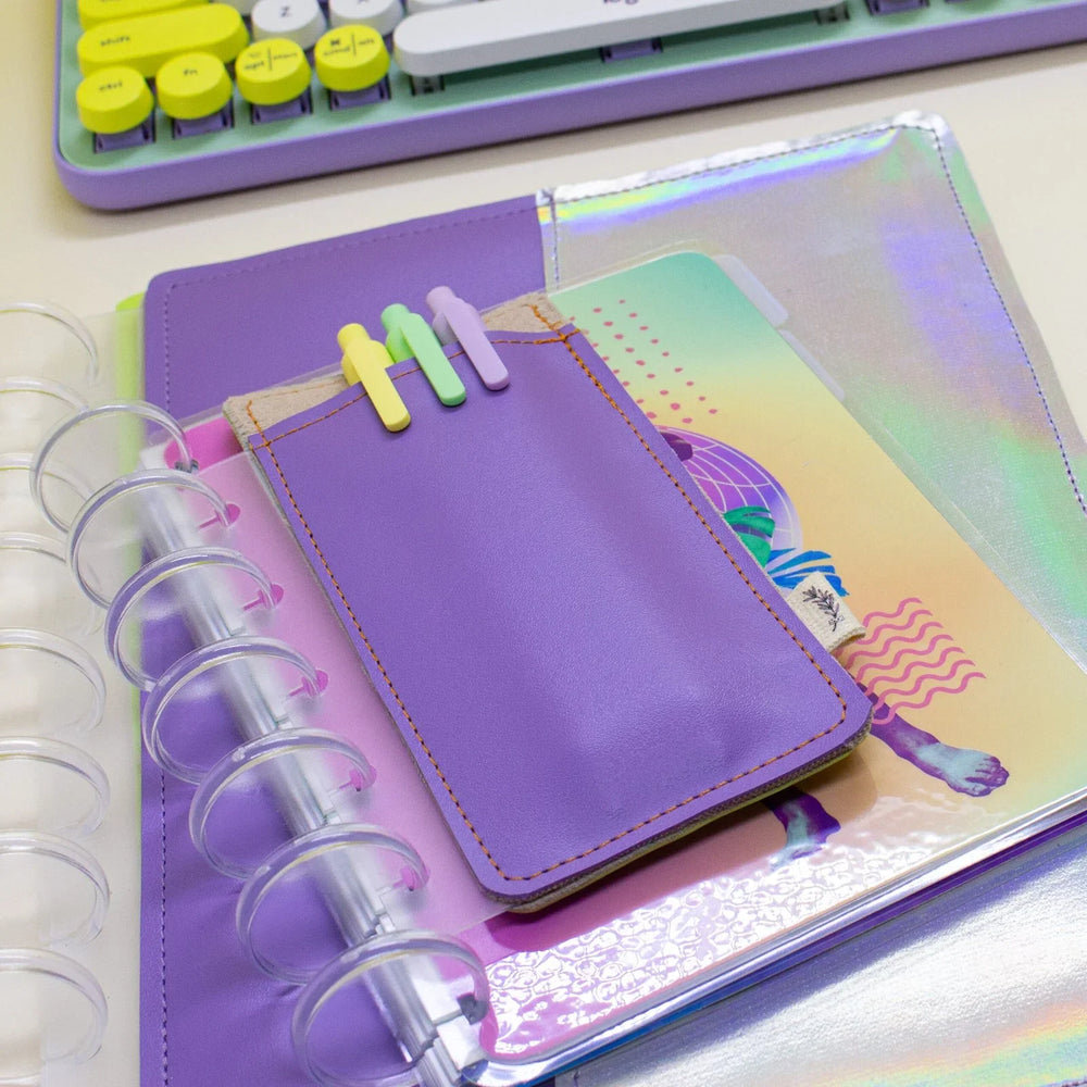 Estojo para Fichário . Cravo - Sônia Rondon